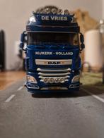 Wsi DAF XF De Vries, Hobby en Vrije tijd, Modelauto's | 1:50, Ophalen of Verzenden, Zo goed als nieuw, Auto, Overige merken