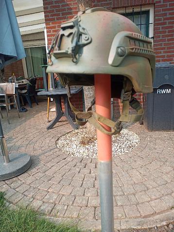 Kevlar helm M95 cq Schuberth B826 legerhelm  beschikbaar voor biedingen