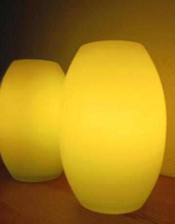 Identieke Lykta tafellampen uit een vroegere IKEA collectie  beschikbaar voor biedingen