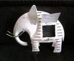 Olifant decoratief wit / Theelichthouder metaal / olifantje, Huis en Inrichting, Woonaccessoires | Kandelaars en Kaarsen, Wit