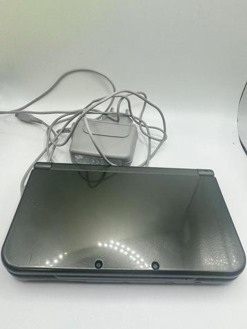 New 3ds xl zwart beschikbaar voor biedingen