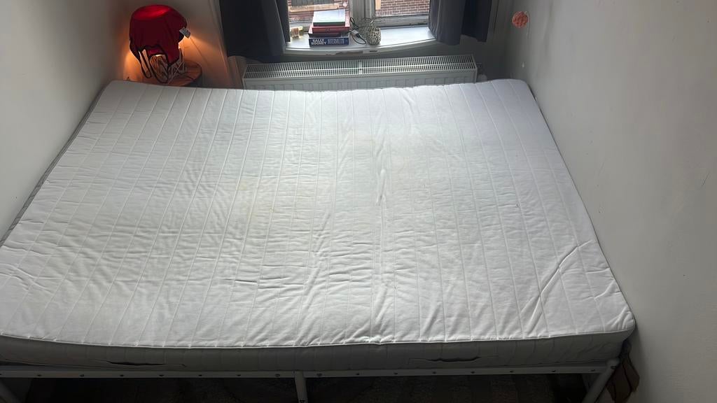 Matras HAFSLO ikea, Huis en Inrichting, Slaapkamer | Matrassen en Bedbodems, Ophalen, Zo goed als nieuw, Tweepersoons, 140 cm