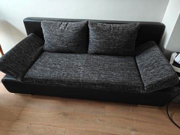 Zwart/grijze slaapbank - 1 persoons beschikbaar voor biedingen
