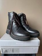 Nieuwe zwarte Tamaris enkellaars met aubergine accenten mt41, Kleding | Dames, Schoenen, Tamaris, Zwart, Nieuw, Ophalen of Verzenden