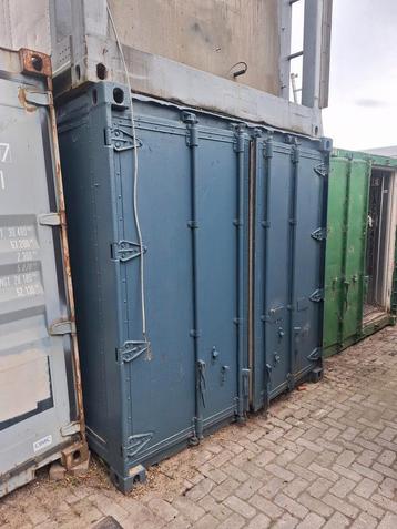 Nog 2  geisoleerde zeecontainer koelcontainer staan beschikbaar voor biedingen