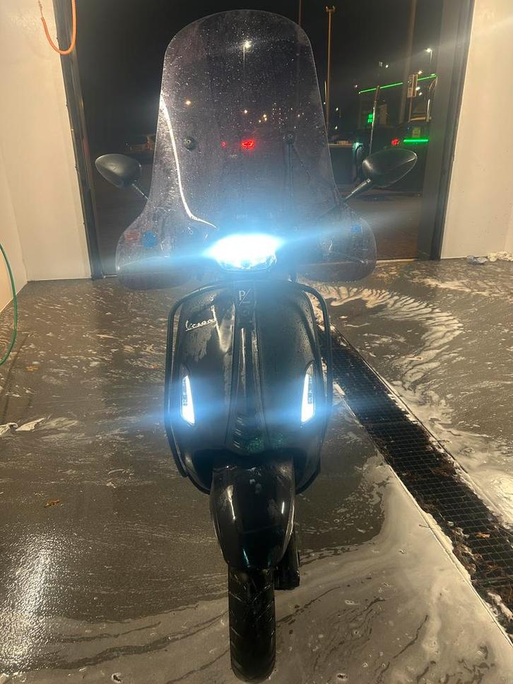 Vespa Sprint IGET 2019, Fietsen en Brommers, Scooters | Vespa, Zo goed als nieuw, Vespa S, Maximaal 25 km/u, Benzine, Ophalen