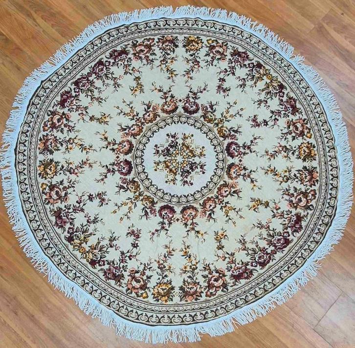 Tafelkleed bloemen ovaal 136/127, Huis en Inrichting, Tafelkleden, Gebruikt, Rond, Ophalen of Verzenden