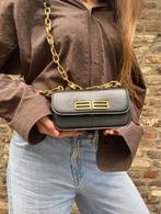 Balenciaga Schoudertas, Sieraden, Tassen en Uiterlijk, Tassen | Damestassen, Ophalen of Verzenden, Zo goed als nieuw, Zwart, Schoudertasje