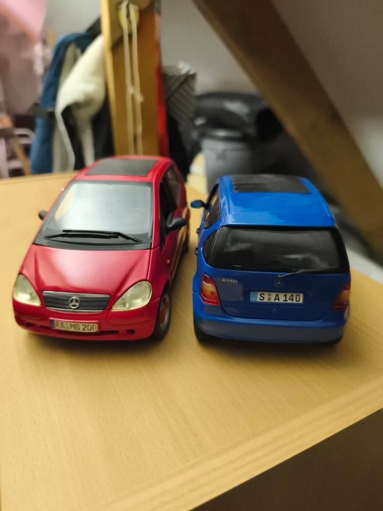 Maisto Mercedes A Klasse, Hobby en Vrije tijd, Modelauto's | 1:18, Ophalen of Verzenden, Zo goed als nieuw, Auto, Maisto