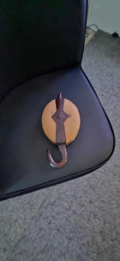 Scheepscontrol Antiek, Ophalen