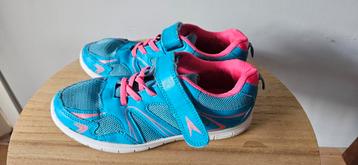 Gym schoenen maat 36 beschikbaar voor biedingen