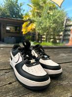 Nike airforce, Kleding | Dames, Schoenen, Zwart, Ophalen of Verzenden, Sneakers of Gympen, Zo goed als nieuw