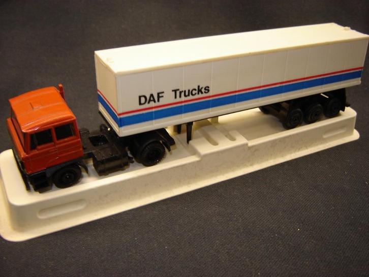 DAF 3300 trekker met oplegger DAF Trucks - Efsi H0 1:87, Hobby en Vrije tijd, Modelauto's | 1:87, Nieuw, Bus of Vrachtwagen, Efsi