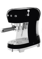 SMEG ECF02 Espressomachine - Stijlvol & Functioneel, Witgoed en Apparatuur, Afneembaar waterreservoir, Espresso apparaat, Gemalen koffie