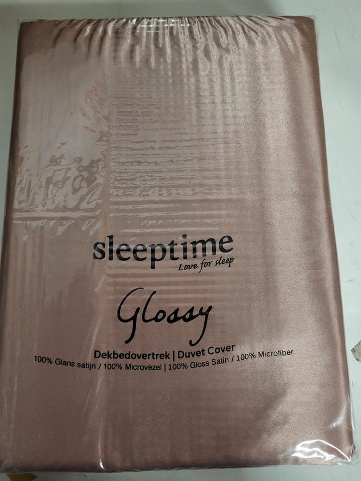 Sleeptime Glossy Pink Dekbedovertrek, Huis en Inrichting, Slaapkamer | Beddengoed, Nieuw, Dekbedovertrek, Tweepersoons, Roze, Ophalen of Verzenden
