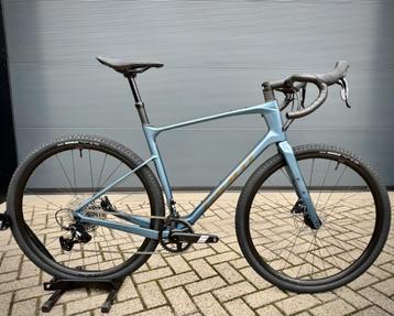Giant Revolt Adv 1 Gravel beschikbaar voor biedingen