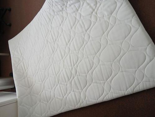Zo goed als nieuwe matrastopper,  topper, Huis en Inrichting, Slaapkamer | Matrassen en Bedbodems, Zo goed als nieuw, Matras, 140 cm