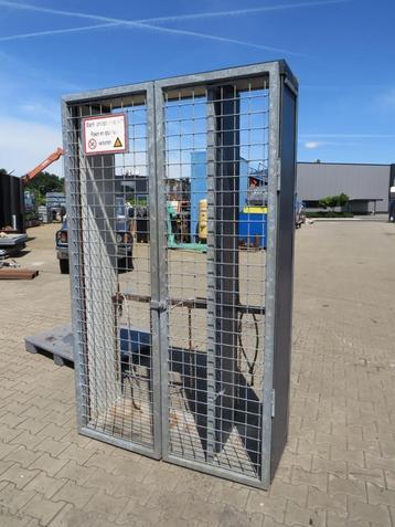 gasflessenopslag gasflessenhok flessenopslag gegalvaniseerd beschikbaar voor biedingen