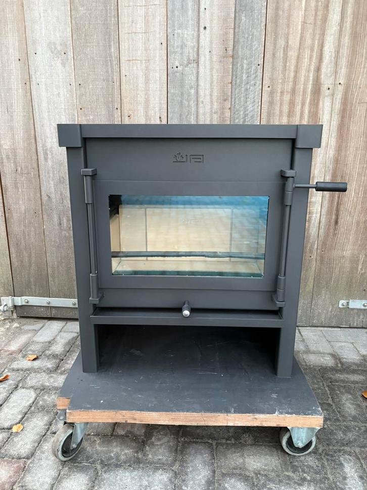 Jacobus 12 houtkachel, Huis en Inrichting, Kachels, Zo goed als nieuw, Vrijstaand, Houtkachel, Hout, Ophalen of Verzenden