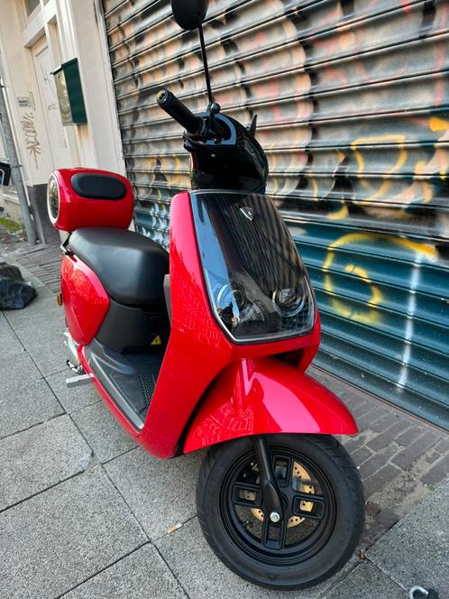 Elektrische scooter z.g.a.n. gele plaat 2024 goedkoopste!, Fietsen en Brommers, Scooters | Overige merken, Nieuw, Maximaal 45 km/u