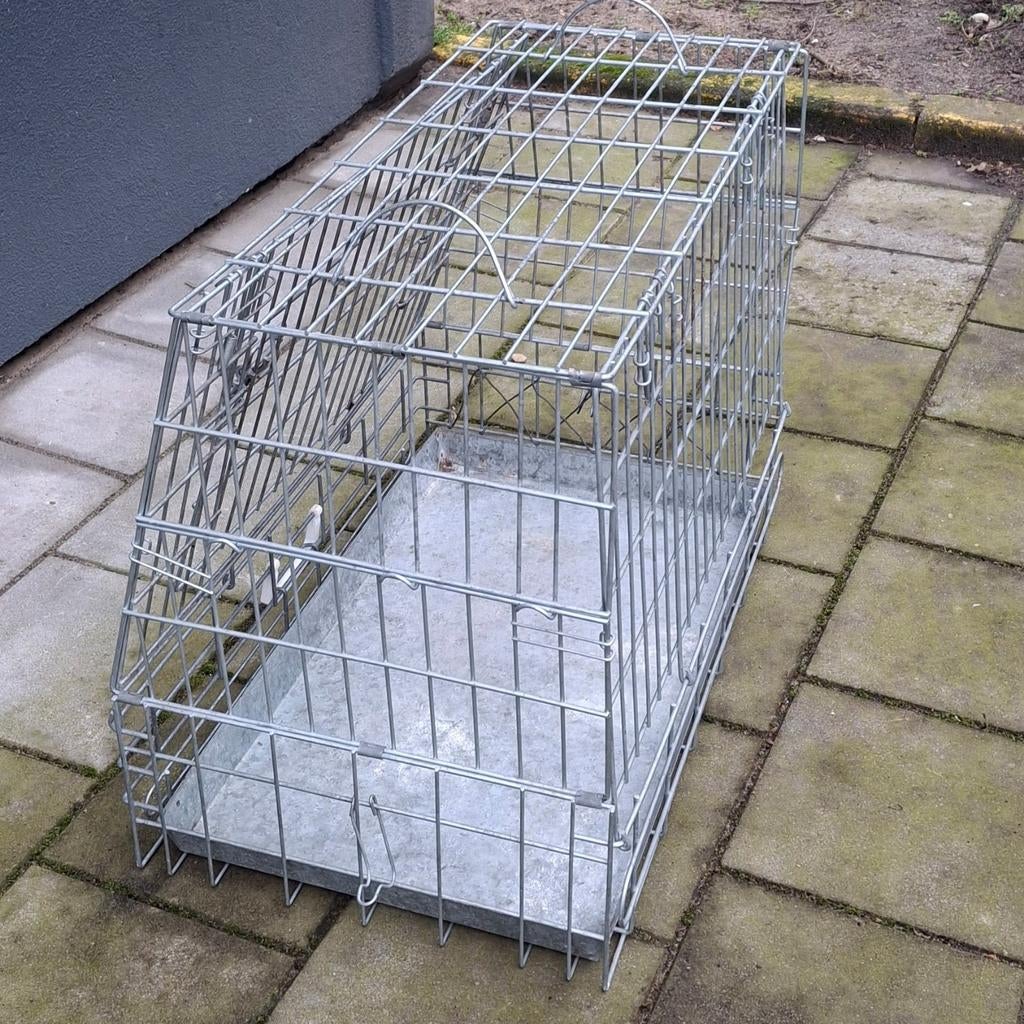 Honden bench/ hok, Ophalen, Gebruikt