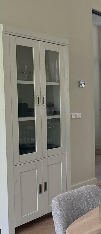 Witte IKEA Linnenkast/Servieskast, Huis en Inrichting, Kasten | Buffetkasten, Gebruikt, 200 cm of meer, 50 tot 100 cm, 25 tot 50 cm