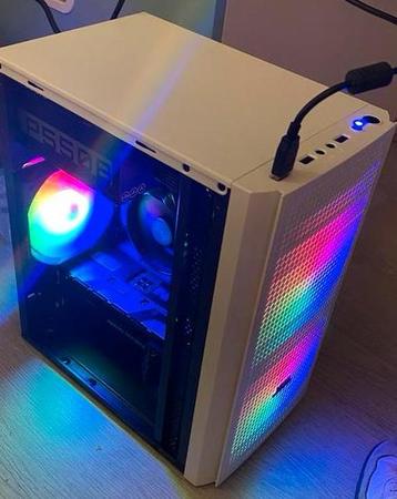 Gaming pc ryzen 5, 16gb RAM, 500gb SSD, rtx 2060 beschikbaar voor biedingen