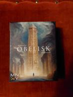 Obelisk Bordspel - MNKY Entertainment, Ophalen of Verzenden, Een of twee spelers, Reisspel, MNKY Entertainment