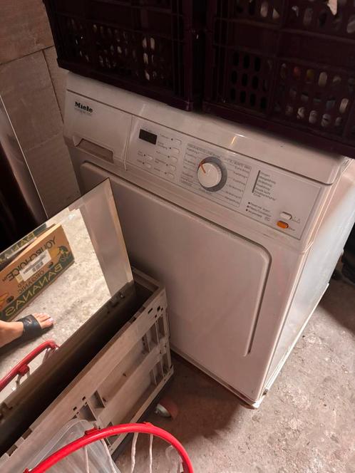 Miele droger, Witgoed en Apparatuur, Wasdrogers, Zo goed als nieuw, Condens, Ophalen