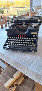 Antiek typemachine, Ophalen