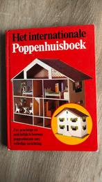 Het internationale poppenhuisboek., Verzamelen, Poppenhuizen en Toebehoren, Ophalen, Gebruikt, Poppenhuis