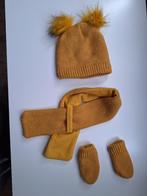 Muts, sjaal en wantjes 4/9 maanden, Ophalen, Jongetje of Meisje, Zo goed als nieuw, Hema