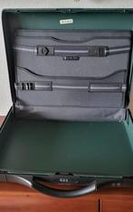 Carlton attaché-koffer izgst. voor A4 documenten,laptop etc., Computers en Software, Laptoptassen, Aktetas, Ophalen of Verzenden