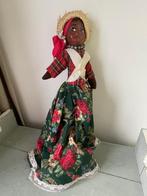 Grote vintage klederdracht pop vrouw hoofddoek Curacao., Ophalen, Zo goed als nieuw, Pop