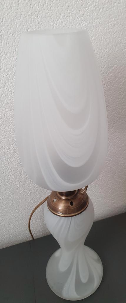 Antieke Designlamp met Gemarmerd Glas, Antiek en Kunst, Antiek | Lampen, Ophalen of Verzenden