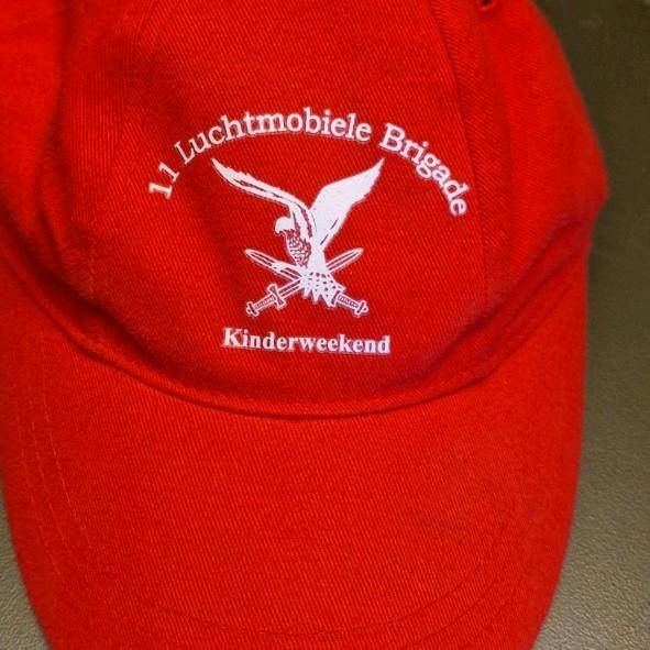 GEZOCHT: items Luchtmobiele brigade, Verzamelen, Militaria | Algemeen, Landmacht, Overige typen, Nederland, Ophalen of Verzenden