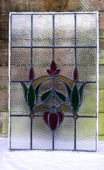 * Glas in lood * Jugendstil 77.5 x 50 beschikbaar voor biedingen
