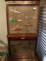 Vitrinekastje messen, Antiek en Kunst, Ophalen