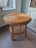 rotan bijzettafel met onderblad, Ophalen, Gebruikt, Rond, Hout