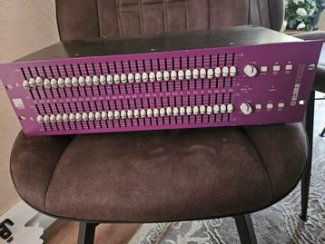 Klark Teknik equalizer beschikbaar voor biedingen
