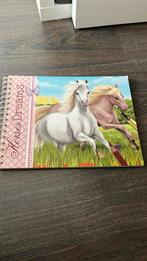 Nieuw paarden kleurboek, Ophalen of Verzenden, Zo goed als nieuw