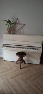 mooie beginners piano GRATIS, Muziek en Instrumenten, Piano's, Ophalen, Gebruikt, Zwart