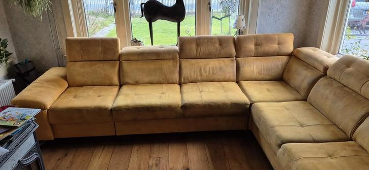 Grote hoekbank met slaapfunctie, Huis en Inrichting, Banken | Bankstellen, Gebruikt, Hoekbank, Vierpersoons of meer, 300 cm of meer