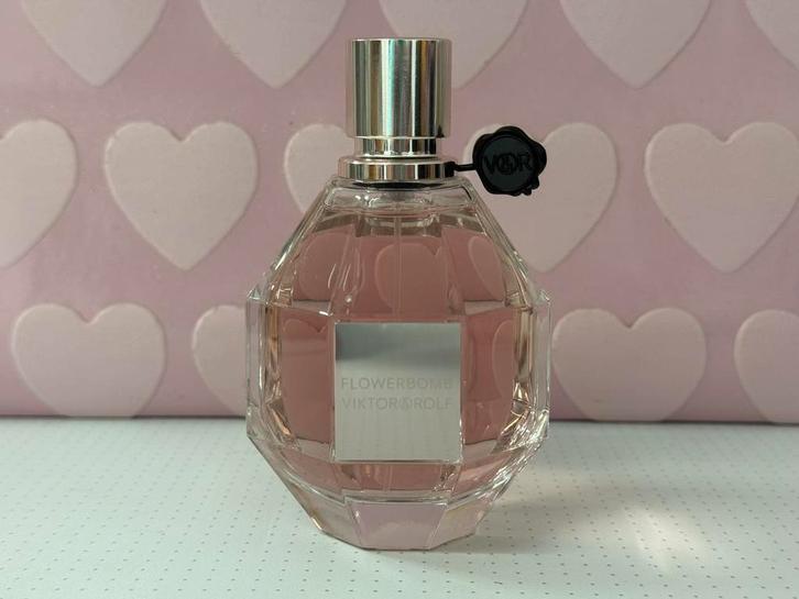Viktor & Rolf flowerbomb 100ml eau de parfum, Sieraden, Tassen en Uiterlijk, Uiterlijk | Parfum, Nieuw, Ophalen of Verzenden