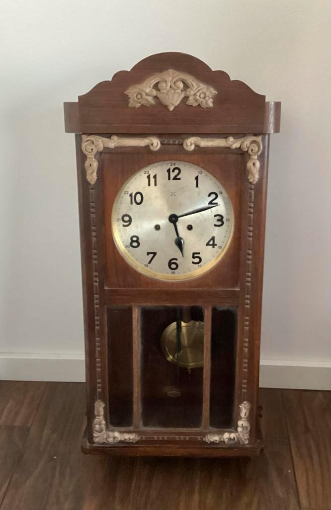 Junghans antieke wandklok met Slinger, Antiek en Kunst, Antiek | Klokken, Ophalen