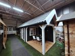 Online Veiling: Blokhut (Vuren) met veranda - 550x250cm