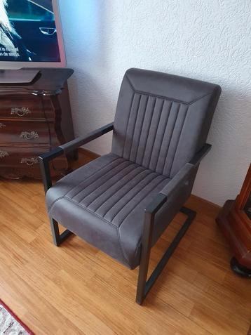 Nieuwe stoelen (2x) Parantino fauteuil beschikbaar voor biedingen