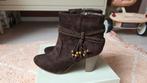 Enkellaarsjes maat 39, Kleding | Dames, Schoenen, Ophalen, Zo goed als nieuw, Bruin