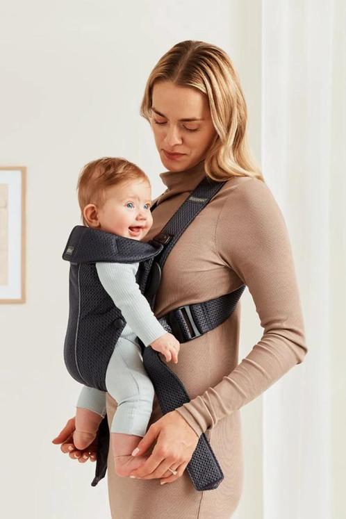BabyBjorn Draagzak - Baby Carrier Mini 3D Mesh (Antraciet), Kinderen en Baby's, Babydragers en Draagdoeken, Zo goed als nieuw