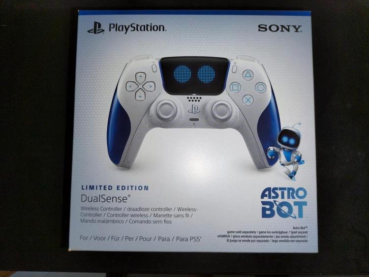 Limited Astro Bot DualSense controller - SEALED -, Spelcomputers en Games, Spelcomputers | Sony PlayStation Consoles | Accessoires